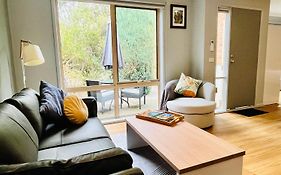 Marengo Beach Studios- Pet Friendly
